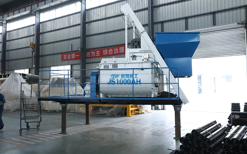 Двухвальный бетоносмеситель со скиповым подъемником